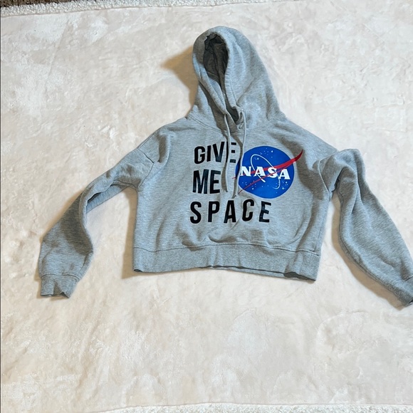 Chemistry NASA Women’s Gray Cropped Hoodie SZ M - Picture 1 of 14